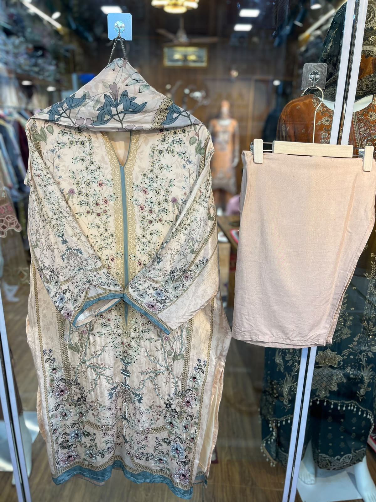 Pure Muslin Cream Floral Printed 3 Piece Suit